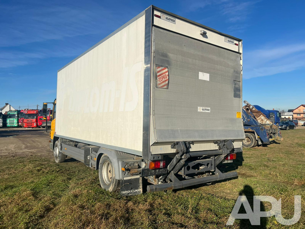Mercedes-Benz Atego 1324 - Kamion sa zatvorenim sandukom: slika 5 Mercedes-Benz Atego 1324 - Kamion sa zatvorenim sandukom: slika 5