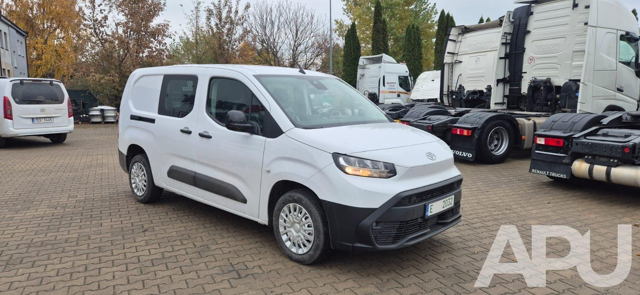 TOYOTA Proace City MC24 - Dostavno vozilo sa duplom kabinom: slika 1 TOYOTA Proace City MC24 - Dostavno vozilo sa duplom kabinom: slika 1