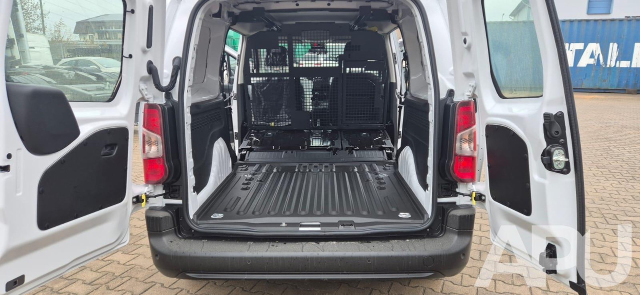 TOYOTA Proace City MC24 - Dostavno vozilo sa duplom kabinom: slika 3 TOYOTA Proace City MC24 - Dostavno vozilo sa duplom kabinom: slika 3