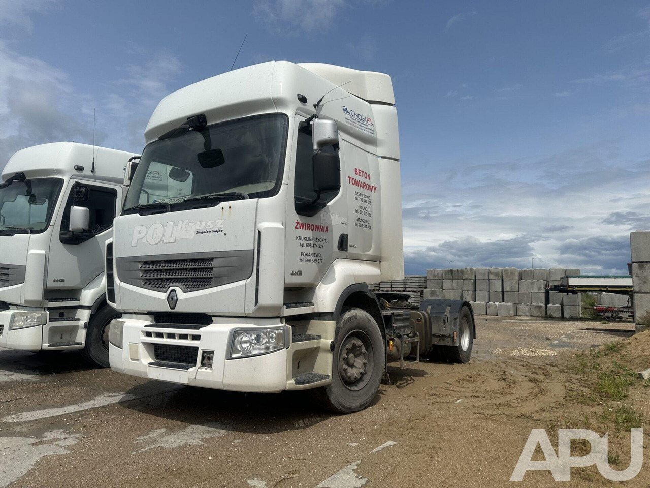 RENAULT PREMIUM 460 - Tegljač: slika 1 RENAULT PREMIUM 460 - Tegljač: slika 1