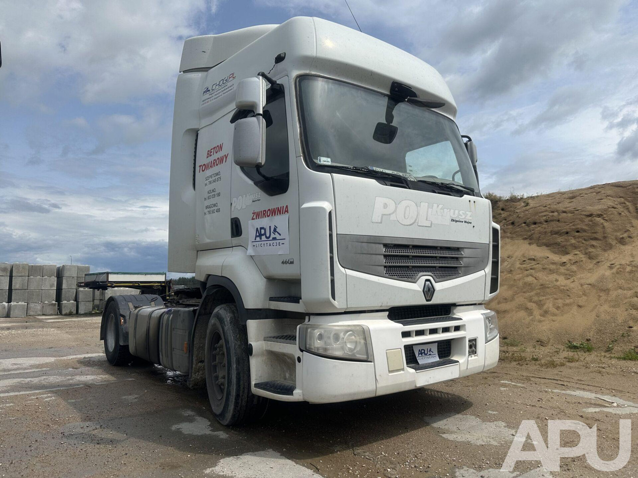 RENAULT PREMIUM 460 - Tegljač: slika 4 RENAULT PREMIUM 460 - Tegljač: slika 4