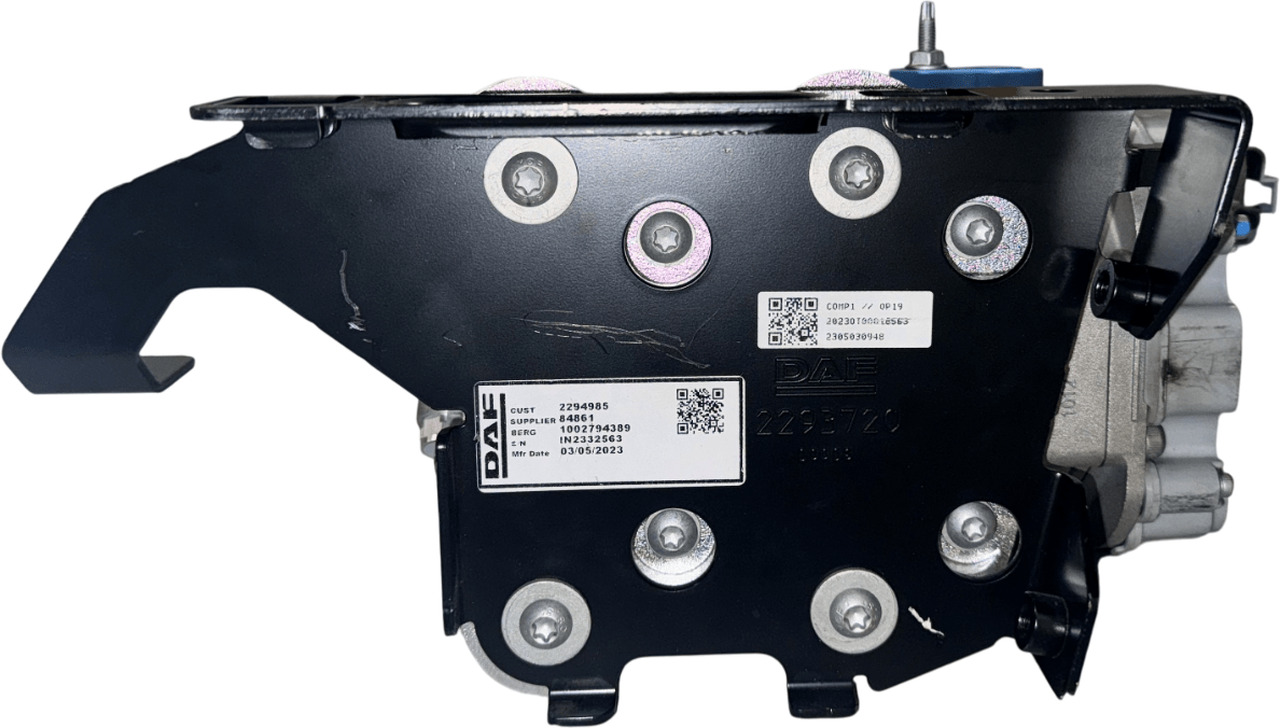 DAF XG AIRCOCOMPRESSOR 2022- MET BEHUIZINGSSCHADE 2294985EXP. - Zračne kočnice za Kamion: slika 5 DAF XG AIRCOCOMPRESSOR 2022- MET BEHUIZINGSSCHADE 2294985EXP. - Zračne kočnice za Kamion: slika 5