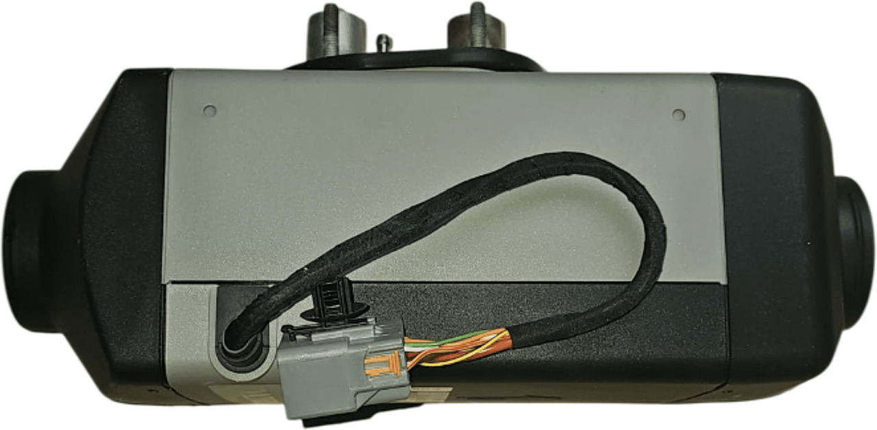 WEBASTO LUCHTVERWARMER AIRTOP EVO 2000 24V/2kW VOLVO | GEBRUIKT | 24211126 - Grejanje/ Ventilacija za Kamion: slika 3 WEBASTO LUCHTVERWARMER AIRTOP EVO 2000 24V/2kW VOLVO | GEBRUIKT | 24211126 - Grejanje/ Ventilacija za Kamion: slika 3