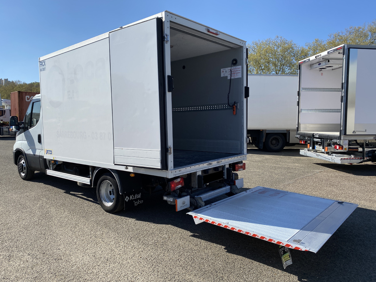 IVECO Daily 35C16 frigorifique Hayon - Dostavno vozilo hladnjača: slika 4 IVECO Daily 35C16 frigorifique Hayon - Dostavno vozilo hladnjača: slika 4