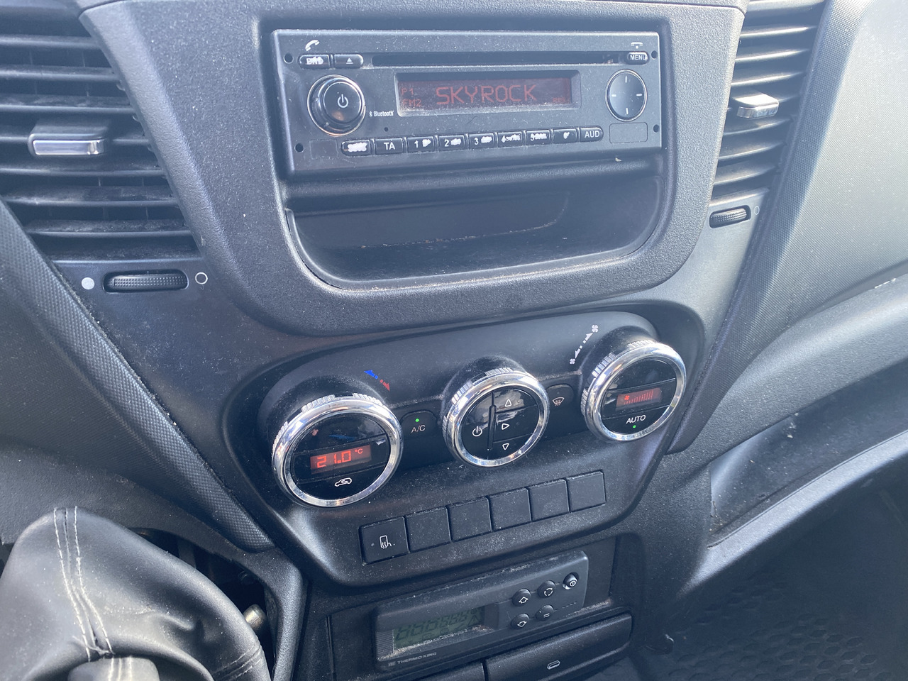 Lizing IVECO daily 35c15 IVECO daily 35c15: slika 8 Lizing IVECO daily 35c15 IVECO daily 35c15: slika 8