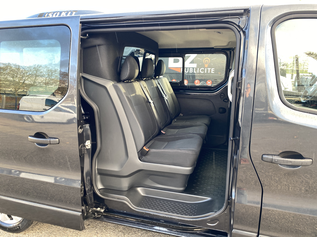 Renault Trafic trafic - Dostavno vozilo hladnjača, Dostavno vozilo sa duplom kabinom: slika 4 Renault Trafic trafic - Dostavno vozilo hladnjača, Dostavno vozilo sa duplom kabinom: slika 4