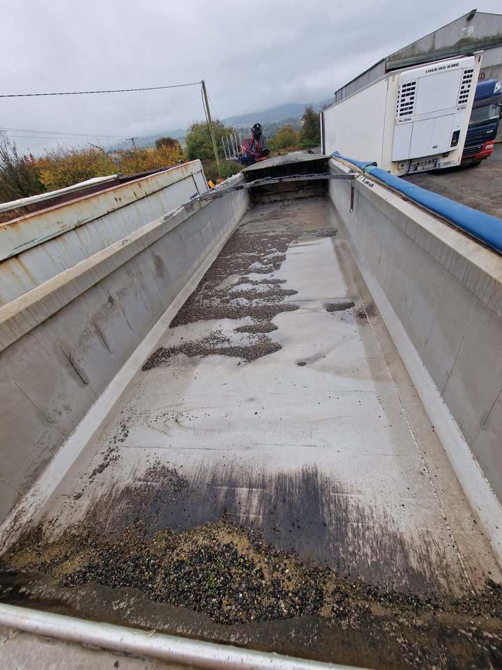 2006 Dennison Bulk Tipping Trailer - Poluprikolica istovarivača: slika 4 2006 Dennison Bulk Tipping Trailer - Poluprikolica istovarivača: slika 4