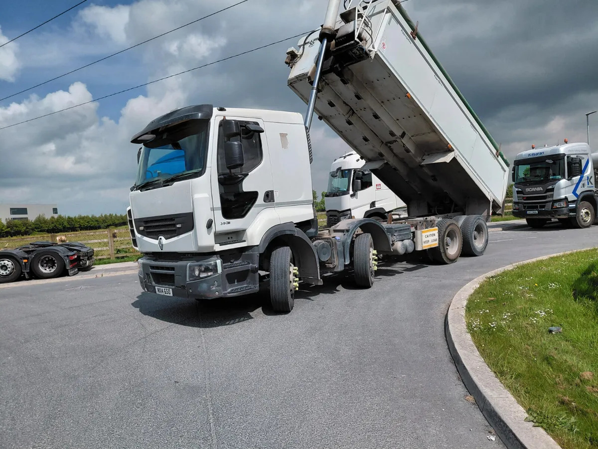 2014 Renault Premium Lander - Istovarivač: slika 2 2014 Renault Premium Lander - Istovarivač: slika 2