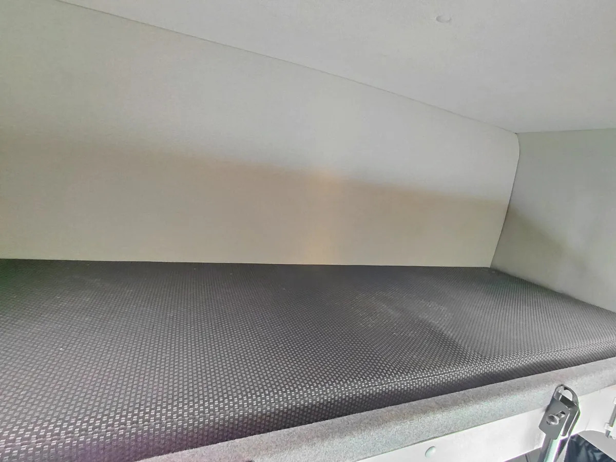 2017 Renault D12 4×2 Double Sleeper Curtainsider - Kamion sa ceradom: slika 2 2017 Renault D12 4×2 Double Sleeper Curtainsider - Kamion sa ceradom: slika 2