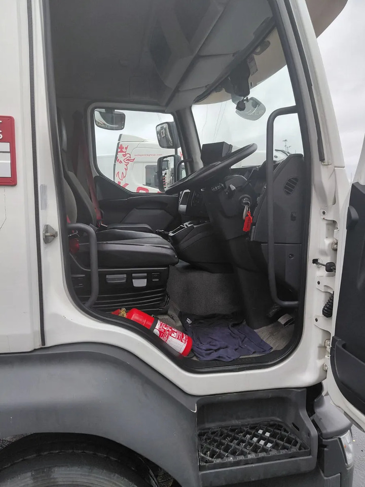 2019 Renault D 12T - Kamion sa zatvorenim sandukom: slika 5 2019 Renault D 12T - Kamion sa zatvorenim sandukom: slika 5