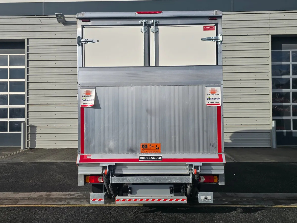 NEW Renault Master Red Edition Curtain Side - Dostavno vozilo sa ceradom: slika 4 NEW Renault Master Red Edition Curtain Side - Dostavno vozilo sa ceradom: slika 4