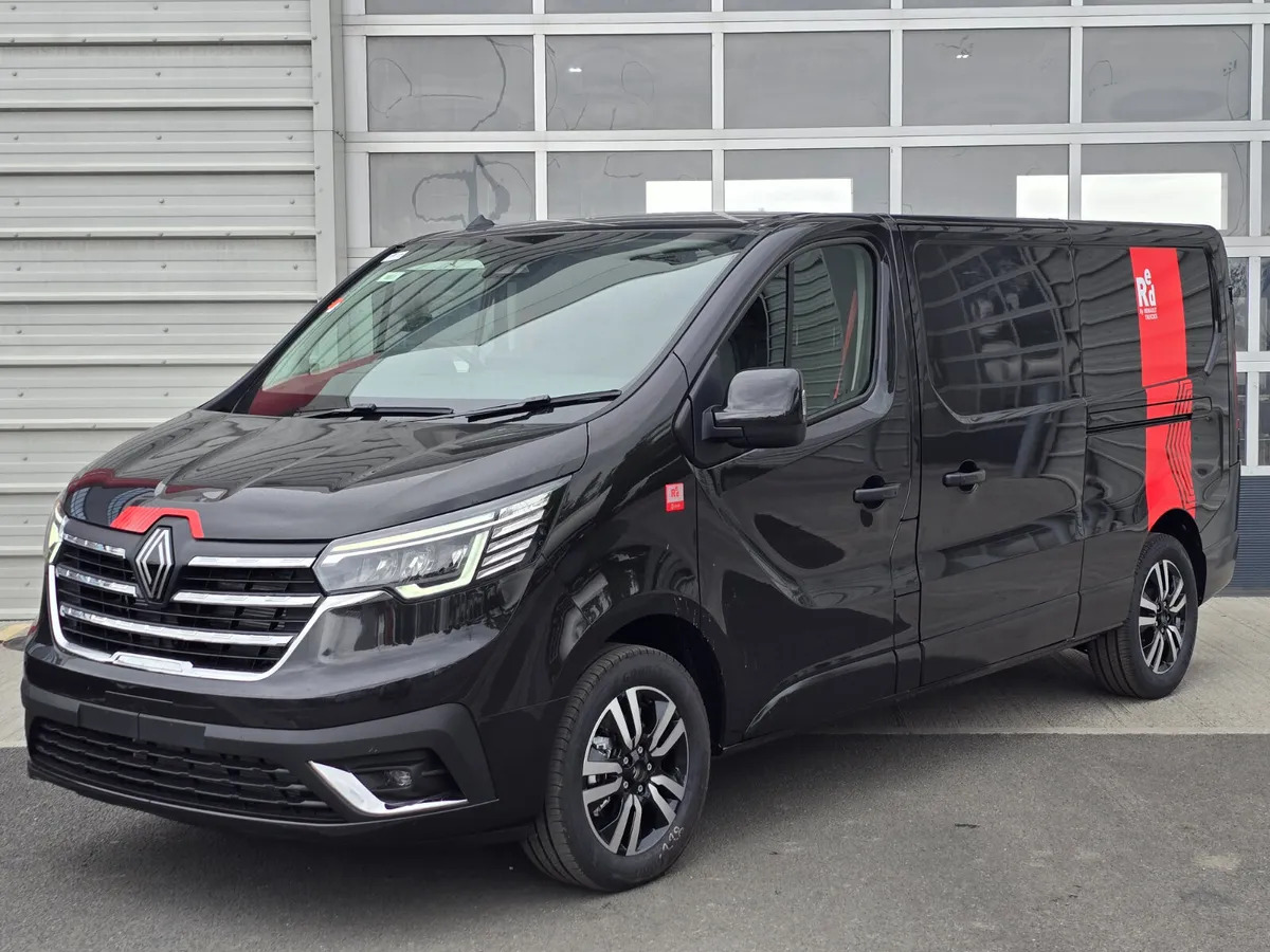 Novu Furgon NEW Renault Trafic Exclusive 170BHP/150BHP Manual Black: slika 7