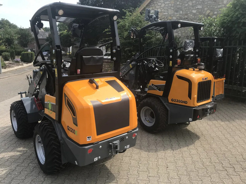 Giant Giant G1200 tele / G2300 HD / G2200 E - Zglobni utovarivač: slika 4 Giant Giant G1200 tele / G2300 HD / G2200 E - Zglobni utovarivač: slika 4