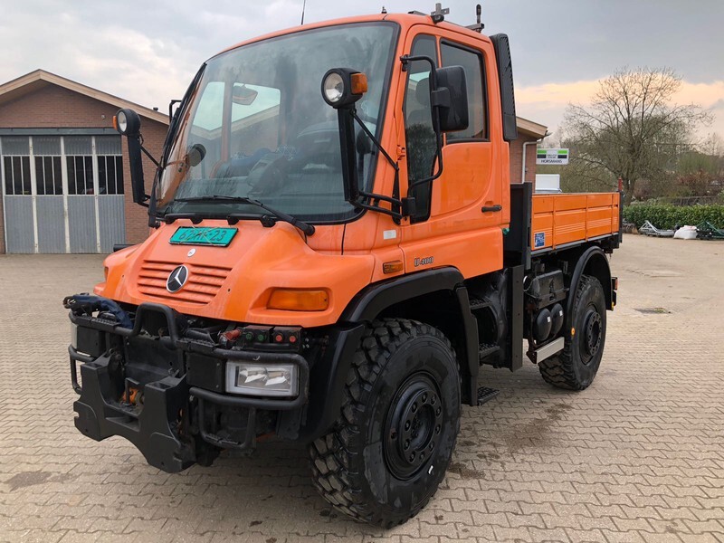 Mercedes-Benz Unimog U400 - Kamion sa tovarnim sandukom, Korisno/ Posebno vozilo: slika 1 Mercedes-Benz Unimog U400 - Kamion sa tovarnim sandukom, Korisno/ Posebno vozilo: slika 1
