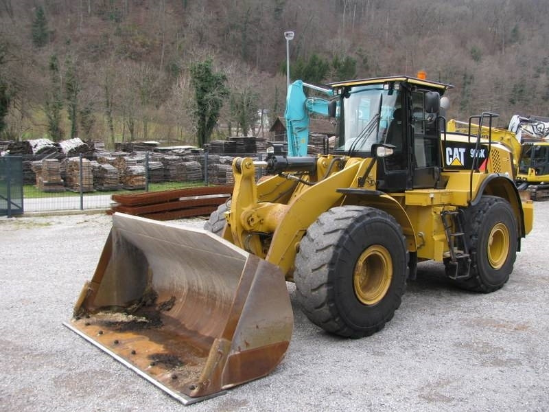 CAT 966K Top stanje - Utovarivač točkaš: slika 1 CAT 966K Top stanje - Utovarivač točkaš: slika 1