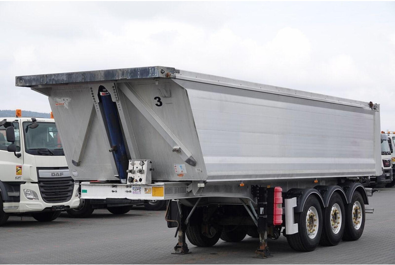 Benalu WYWROTKA / 26 m3 / ALUMINIOWA / OŚ PODNOSZONA / WAGA: 5 000 KG / - Poluprikolica istovarivača: slika 1 Benalu WYWROTKA / 26 m3 / ALUMINIOWA / OŚ PODNOSZONA / WAGA: 5 000 KG / - Poluprikolica istovarivača: slika 1