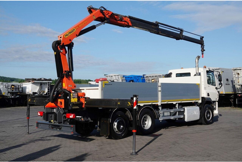 DAF CF 370 / 6x2 / SKRZYNIOWY - paka: 6,4 m / + HDS PALFINGER PK 180 - Kamion sa tovarnim sandukom, Kamion sa dizalicom: slika 4 DAF CF 370 / 6x2 / SKRZYNIOWY - paka: 6,4 m / + HDS PALFINGER PK 180 - Kamion sa tovarnim sandukom, Kamion sa dizalicom: slika 4