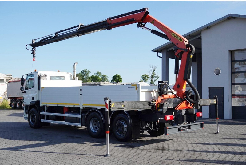 DAF CF 370 / 6x2 / SKRZYNIOWY - paka: 6,4 m / + HDS PALFINGER PK 180 - Kamion sa tovarnim sandukom, Kamion sa dizalicom: slika 3 DAF CF 370 / 6x2 / SKRZYNIOWY - paka: 6,4 m / + HDS PALFINGER PK 180 - Kamion sa tovarnim sandukom, Kamion sa dizalicom: slika 3