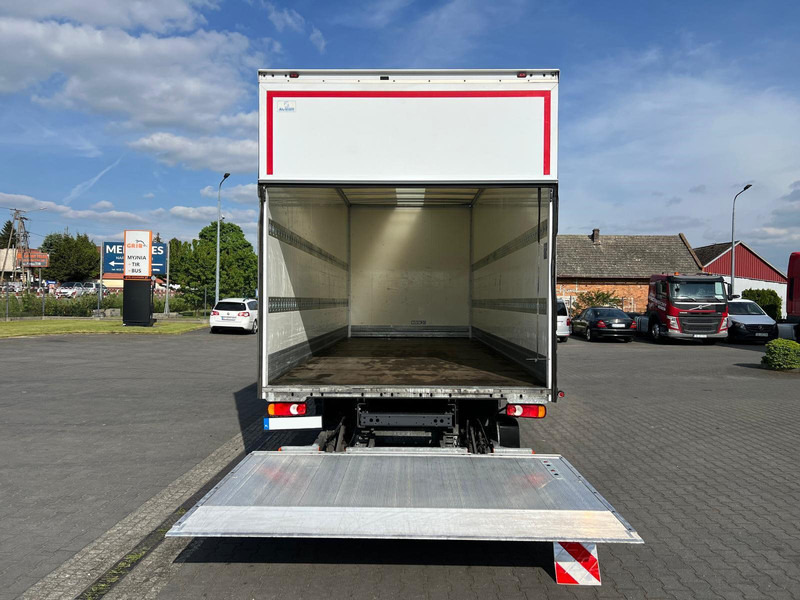 Kamion sa zatvorenim sandukom DAF LF 210 12.210 CONTAINER+LIFT 1500 kg 1.HAND: slika 7