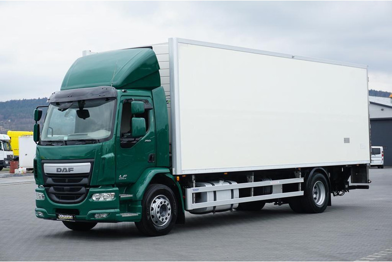 DAF LF / 250 / EURO 6 / CHŁODNIA + WINDA / MULTITEMPERATURA - Hladnjača: slika 2 DAF LF / 250 / EURO 6 / CHŁODNIA + WINDA / MULTITEMPERATURA - Hladnjača: slika 2