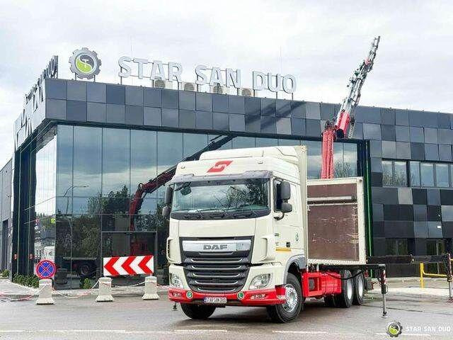 DAF XF 440 6x2 Fassi F365 FLY JIBCranePallet Grippe - Kamion sa tovarnim sandukom, Kamion sa dizalicom: slika 4 DAF XF 440 6x2 Fassi F365 FLY JIBCranePallet Grippe - Kamion sa tovarnim sandukom, Kamion sa dizalicom: slika 4