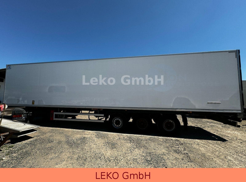 Fruehauf FST 4 FC - Poluprikolica hladnjače: slika 2 Fruehauf FST 4 FC - Poluprikolica hladnjače: slika 2