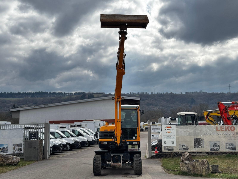 Hyundai Robex 55W-9A - Bager točkaš: slika 4 Hyundai Robex 55W-9A - Bager točkaš: slika 4