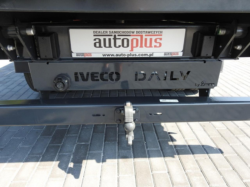 Lizing Iveco DAILY 35C13 WYWROTKA TEMPOMAT KLIMATYZACJA BLIŹNIACZE KOŁA 130K Iveco DAILY 35C13 WYWROTKA TEMPOMAT KLIMATYZACJA BLIŹNIACZE KOŁA 130K: slika 16 Lizing Iveco DAILY 35C13 WYWROTKA TEMPOMAT KLIMATYZACJA BLIŹNIACZE KOŁA 130K Iveco DAILY 35C13 WYWROTKA TEMPOMAT KLIMATYZACJA BLIŹNIACZE KOŁA 130K: slika 16