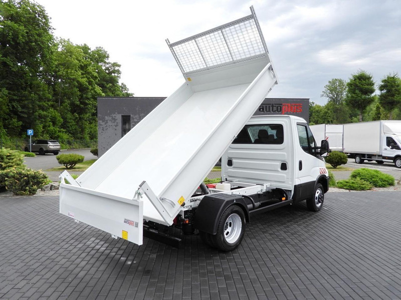 Iveco DAILY 35C21 WYWROTKA TEMPOMAT NAWIGACJA LEDY PNEUMATYKA AUTOMAT - Dostavno vozilo kiper: slika 3 Iveco DAILY 35C21 WYWROTKA TEMPOMAT NAWIGACJA LEDY PNEUMATYKA AUTOMAT - Dostavno vozilo kiper: slika 3