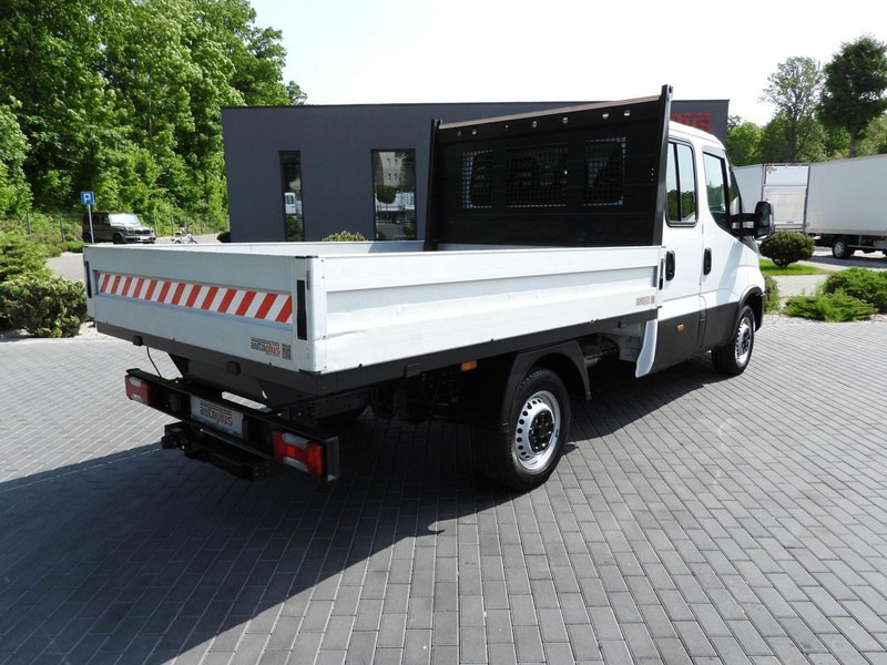 Iveco DAILY 35S12 SKRZYNIA PODWÓJNA KABINA DOKA 7 MIEJSC KLIMATYZACJA - Dostavno vozilo s ravnom platformom: slika 3 Iveco DAILY 35S12 SKRZYNIA PODWÓJNA KABINA DOKA 7 MIEJSC KLIMATYZACJA - Dostavno vozilo s ravnom platformom: slika 3