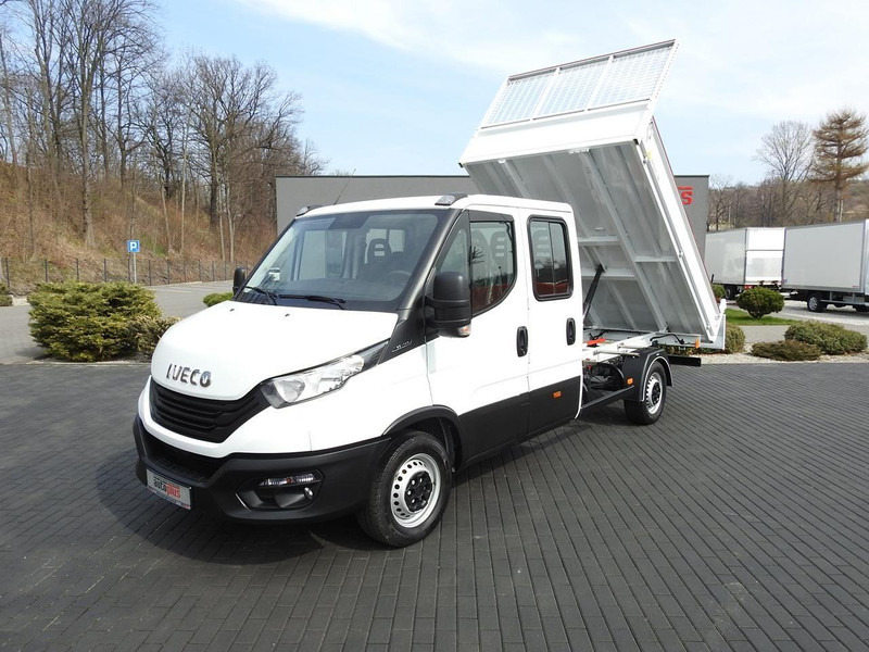Lizing Iveco DAILY 35S14 WYWROTKA PODWÓJNA KABINA DOKA 7 MIEJSC TEMPOMAT KLIM Iveco DAILY 35S14 WYWROTKA PODWÓJNA KABINA DOKA 7 MIEJSC TEMPOMAT KLIM: slika 16