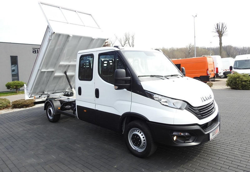 Iveco DAILY 35S14 WYWROTKA PODWÓJNA KABINA DOKA 7 MIEJSC TEMPOMAT KLIM - Dostavno vozilo kiper: slika 4 Iveco DAILY 35S14 WYWROTKA PODWÓJNA KABINA DOKA 7 MIEJSC TEMPOMAT KLIM - Dostavno vozilo kiper: slika 4