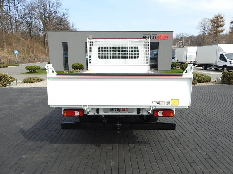 Lizing Iveco DAILY 35S14 WYWROTKA PODWÓJNA KABINA DOKA 7 MIEJSC TEMPOMAT KLIM Iveco DAILY 35S14 WYWROTKA PODWÓJNA KABINA DOKA 7 MIEJSC TEMPOMAT KLIM: slika 10