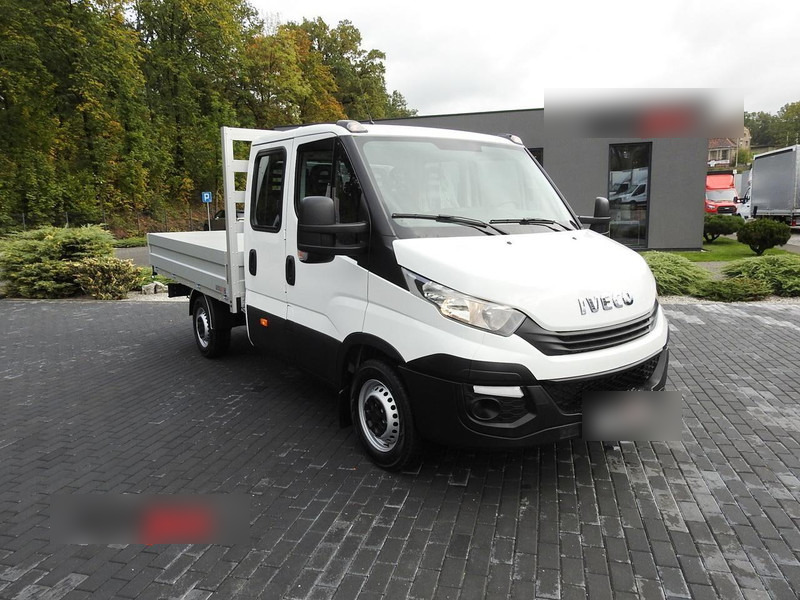 Iveco DAILY 35S15 SKRZYNIA PODWÓJNA KABINA DOKA 7 MIEJSC KLIMATYZACJA - Dostavno vozilo s ravnom platformom: slika 1 Iveco DAILY 35S15 SKRZYNIA PODWÓJNA KABINA DOKA 7 MIEJSC KLIMATYZACJA - Dostavno vozilo s ravnom platformom: slika 1