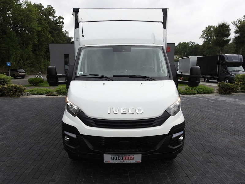 Iveco DAILY 70C18 PLANDEKA WINDA 12 PALET WEBASTO TEMPOMAT BLIŹNIACZE - Kamion sa zatvorenim sandukom: slika 5 Iveco DAILY 70C18 PLANDEKA WINDA 12 PALET WEBASTO TEMPOMAT BLIŹNIACZE - Kamion sa zatvorenim sandukom: slika 5