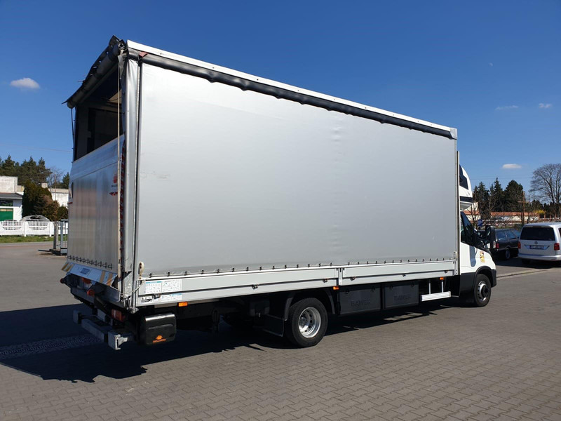Iveco DAILY 72C18 70C18 HI-MATIC 1.HAND - Kamion sa ceradom: slika 4 Iveco DAILY 72C18 70C18 HI-MATIC 1.HAND - Kamion sa ceradom: slika 4