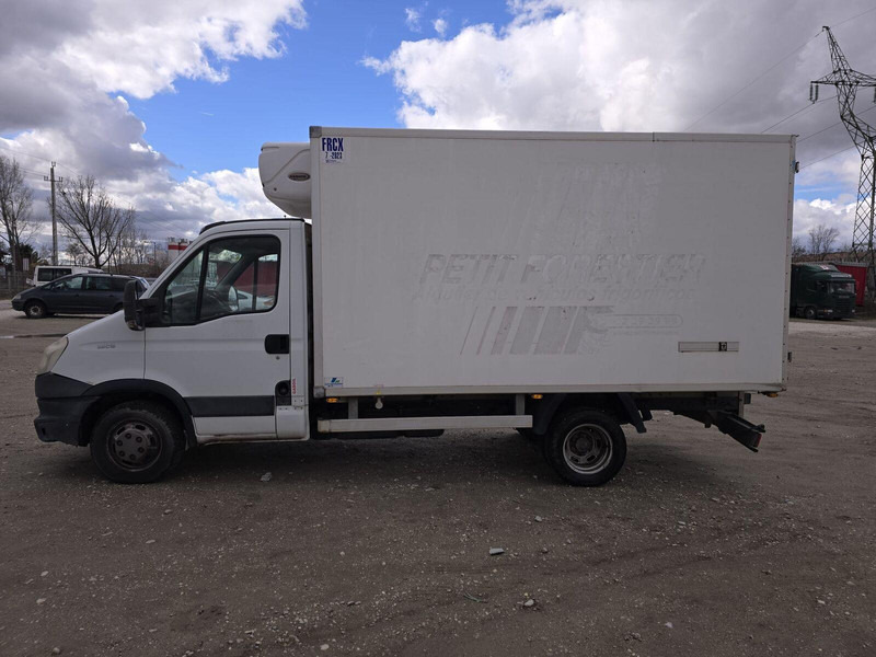 Iveco Daily 35 C 13 - Carrier Xarios 500 frigo - Dostavno vozilo hladnjača: slika 5 Iveco Daily 35 C 13 - Carrier Xarios 500 frigo - Dostavno vozilo hladnjača: slika 5