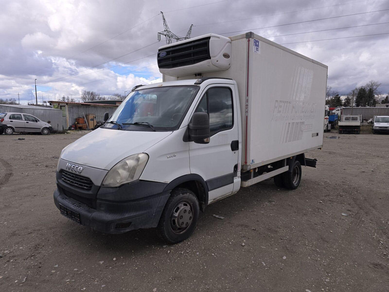 Iveco Daily 35 C 13 - Carrier Xarios 500 frigo - Dostavno vozilo hladnjača: slika 3 Iveco Daily 35 C 13 - Carrier Xarios 500 frigo - Dostavno vozilo hladnjača: slika 3