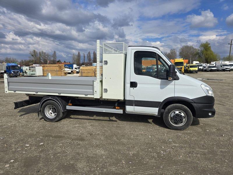 Iveco Daily 35 C 13 - Tipper + tool box - Dostavno vozilo kiper: slika 4 Iveco Daily 35 C 13 - Tipper + tool box - Dostavno vozilo kiper: slika 4
