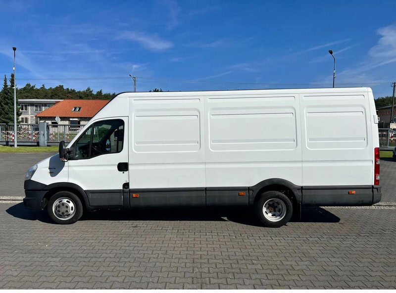Iveco Daily 35C13 Blaszak L4H3 Long Maxi Max SALON PL - Dostavno vozilo sa zatvorenim sandukom: slika 2 Iveco Daily 35C13 Blaszak L4H3 Long Maxi Max SALON PL - Dostavno vozilo sa zatvorenim sandukom: slika 2