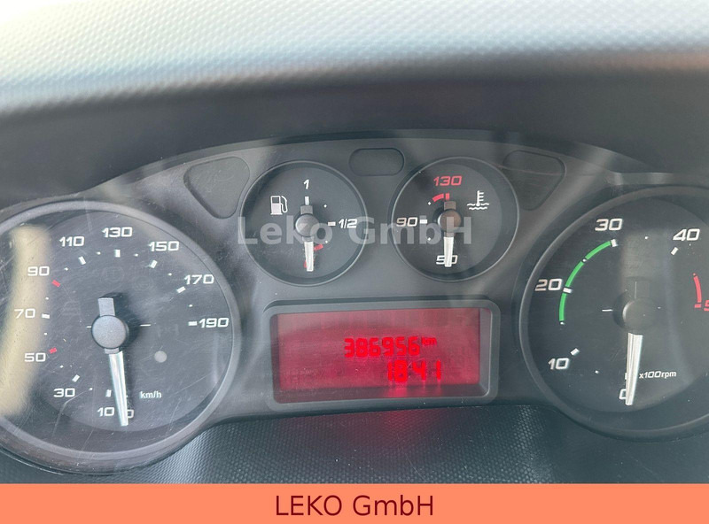 Dostavno vozilo hladnjača Iveco Daily 35C13: slika 20