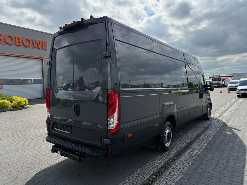 Iveco Daily 35S18 Hi-Matic L4H2 Maxi Furgon Doka Brygadówka 6-miejsc S - Dostavno vozilo sa zatvorenim sandukom: slika 4 Iveco Daily 35S18 Hi-Matic L4H2 Maxi Furgon Doka Brygadówka 6-miejsc S - Dostavno vozilo sa zatvorenim sandukom: slika 4