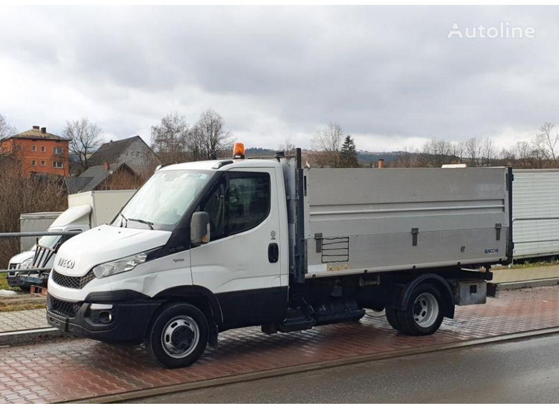 Iveco Daily 35c-14 3 way tipper BENZIN - Dostavno vozilo kiper: slika 2 Iveco Daily 35c-14 3 way tipper BENZIN - Dostavno vozilo kiper: slika 2