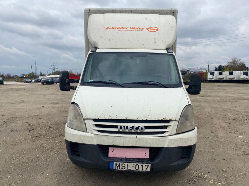 Iveco Daily 40 C 15 - Koffer + DHollandia LBW - Dostavno vozilo sa zatvorenim sandukom: slika 3 Iveco Daily 40 C 15 - Koffer + DHollandia LBW - Dostavno vozilo sa zatvorenim sandukom: slika 3