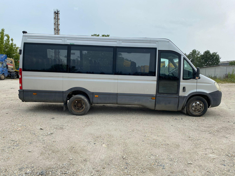Iveco Daily 50 C 18 - 20 personal minibus - Minibus, Putnički kombi: slika 5 Iveco Daily 50 C 18 - 20 personal minibus - Minibus, Putnički kombi: slika 5