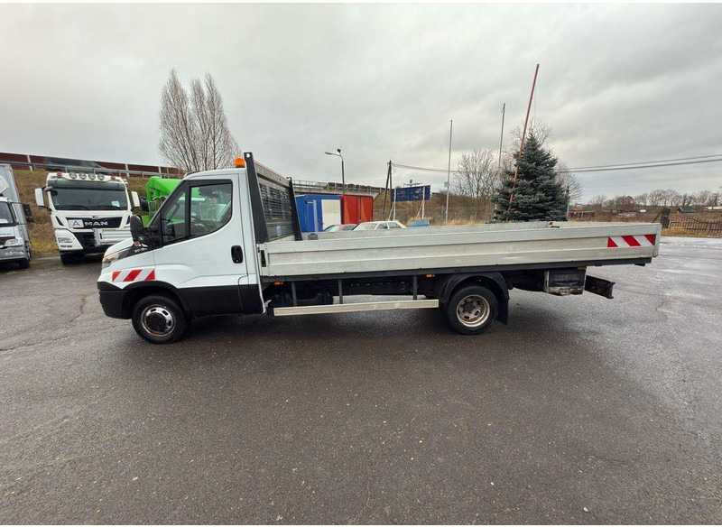 Iveco Daily 50C15 Flatbed - Kamion sa tovarnim sandukom: slika 3 Iveco Daily 50C15 Flatbed - Kamion sa tovarnim sandukom: slika 3