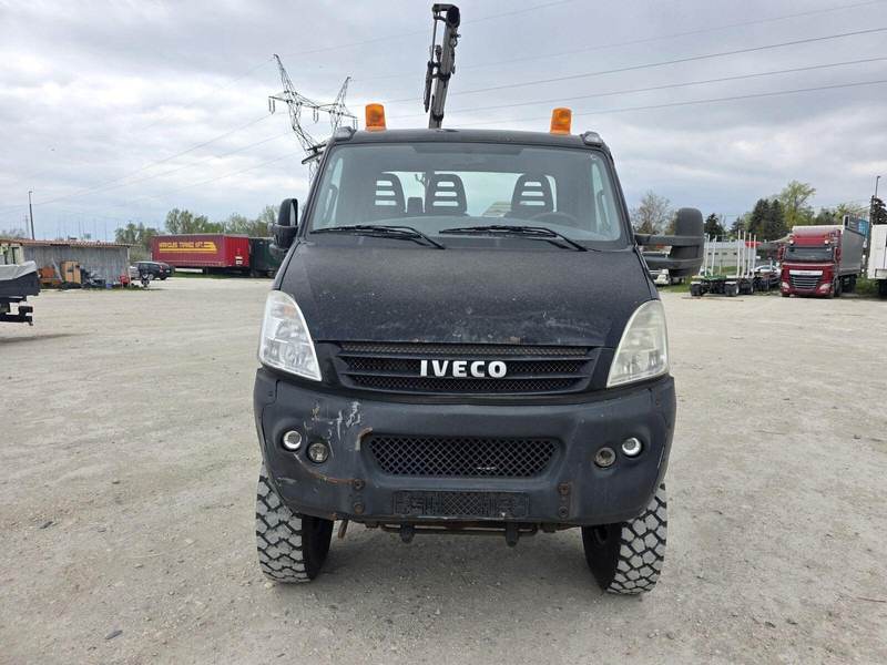 Iveco Daily 55 S 18 4x4 + Veldhuizen Palfinger PK3300 Clixtar - Dostavno vozilo s ravnom platformom: slika 2 Iveco Daily 55 S 18 4x4 + Veldhuizen Palfinger PK3300 Clixtar - Dostavno vozilo s ravnom platformom: slika 2
