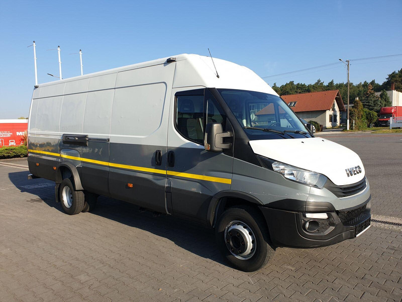 Iveco Daily 60C18 FURGON L4H2 - Dostavno vozilo sa zatvorenim sandukom: slika 5 Iveco Daily 60C18 FURGON L4H2 - Dostavno vozilo sa zatvorenim sandukom: slika 5