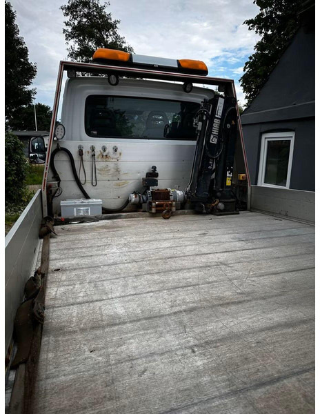 Iveco Daily 70C17 - Car transporter + crane - Kamion za prevoz automobila: slika 4 Iveco Daily 70C17 - Car transporter + crane - Kamion za prevoz automobila: slika 4