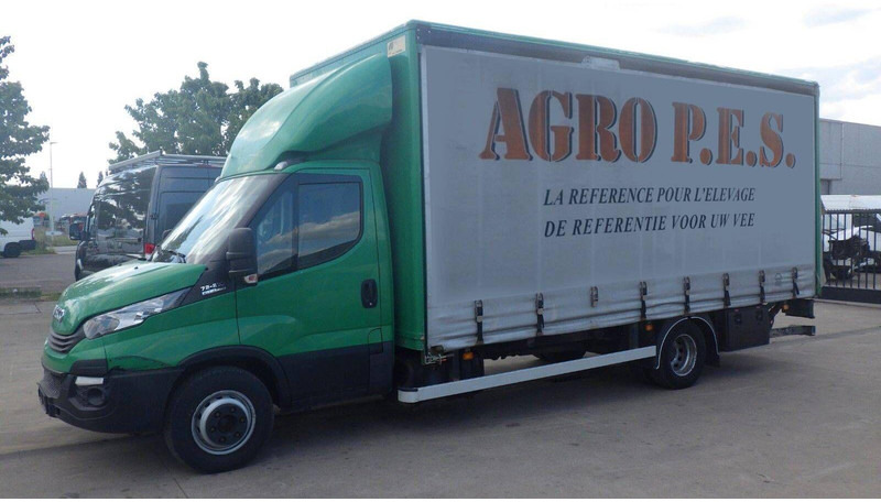 Iveco Daily 70C21 - Koffer - Kamion sa zatvorenim sandukom: slika 1 Iveco Daily 70C21 - Koffer - Kamion sa zatvorenim sandukom: slika 1